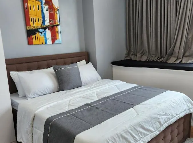 Cozy And Spacious Unit With Free Netflix Manila